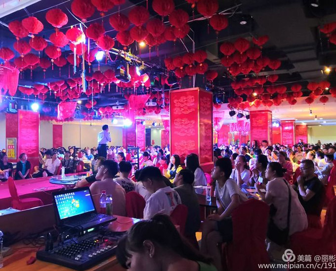 李景平千人大型高考志愿填報公益活動在文化園舉行